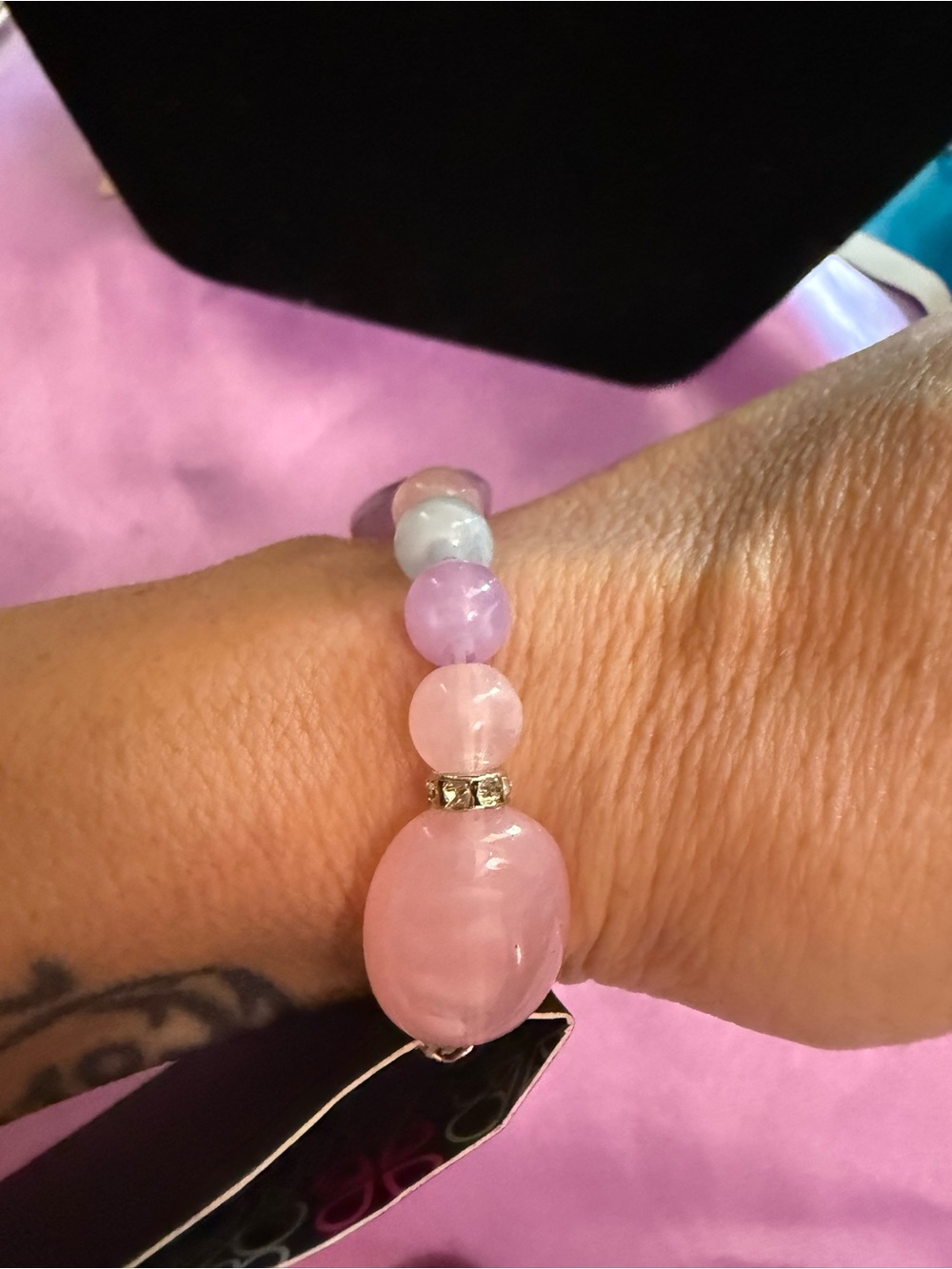 5/25 paparazzi Pastel Pink & Lavender Beaded Stretch Bracelet - Picture 3 of 3